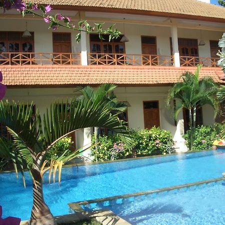 Lovina Villa Jaya מראה חיצוני תמונה