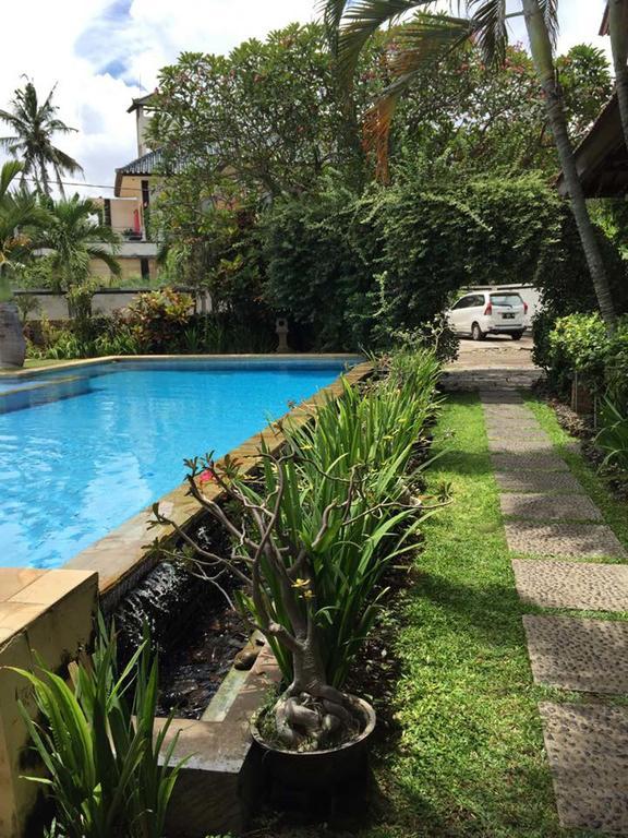 Lovina Villa Jaya מראה חיצוני תמונה